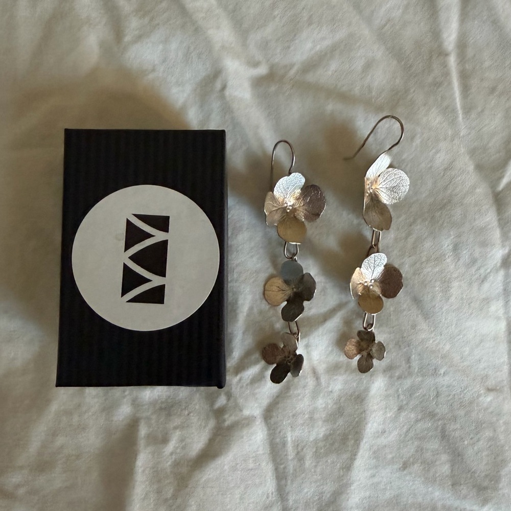 Lisa Winn Designs Dogwood Drops Earrings
